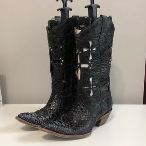 Vintage Corral Cowboy Boots